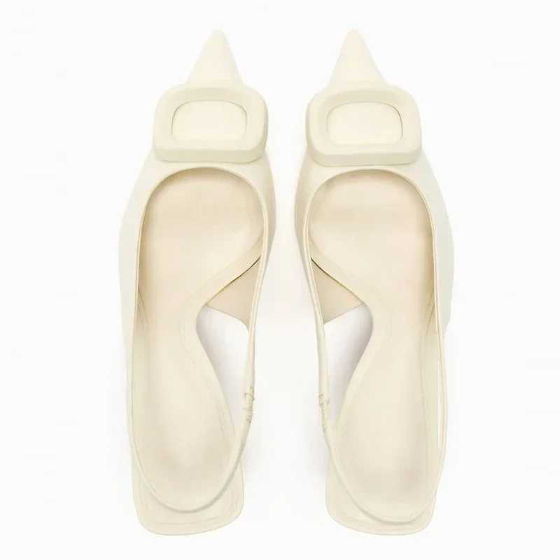 Elegant White Shoes for Wen Fashion Buckle Design 2024 Summer High Heeled Slingback Stiletto Pointed Toe Fem Off Sandals Z250122