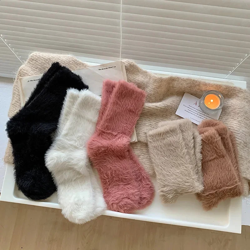 Winter Socks Women Velvet Cashmere Hosiery Solid Color Fuzzy Thicken Warm Floor Home Fluffy Floor Long Sock Sleep Soft Fluffy 250109