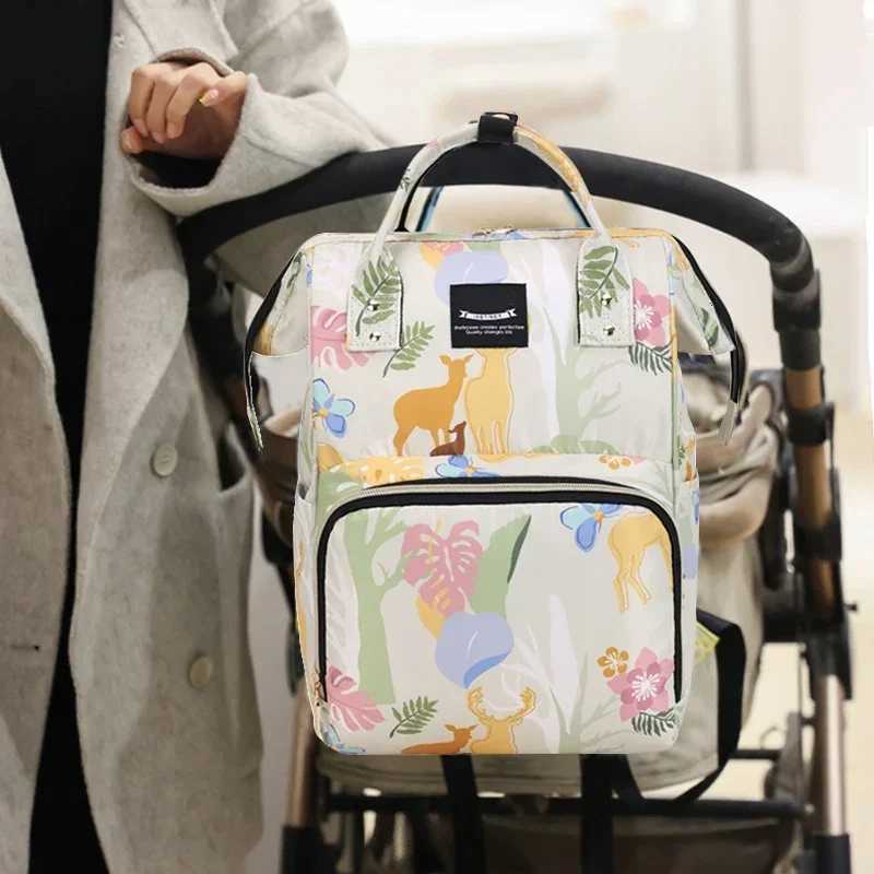 Fashion Oxford Shoulder Mother and Baby Bag Mami Outdoor with Baby Insulated Milk Storage Backpack Portable StorageC250326