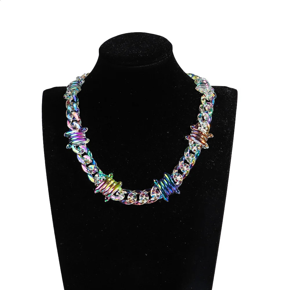 Punk Iridescent Clear Acrylic Chain Lock Pendant Necklaces for Men Women HipHop Spike Chain Collar Fashion Jewelry Gifts 250118