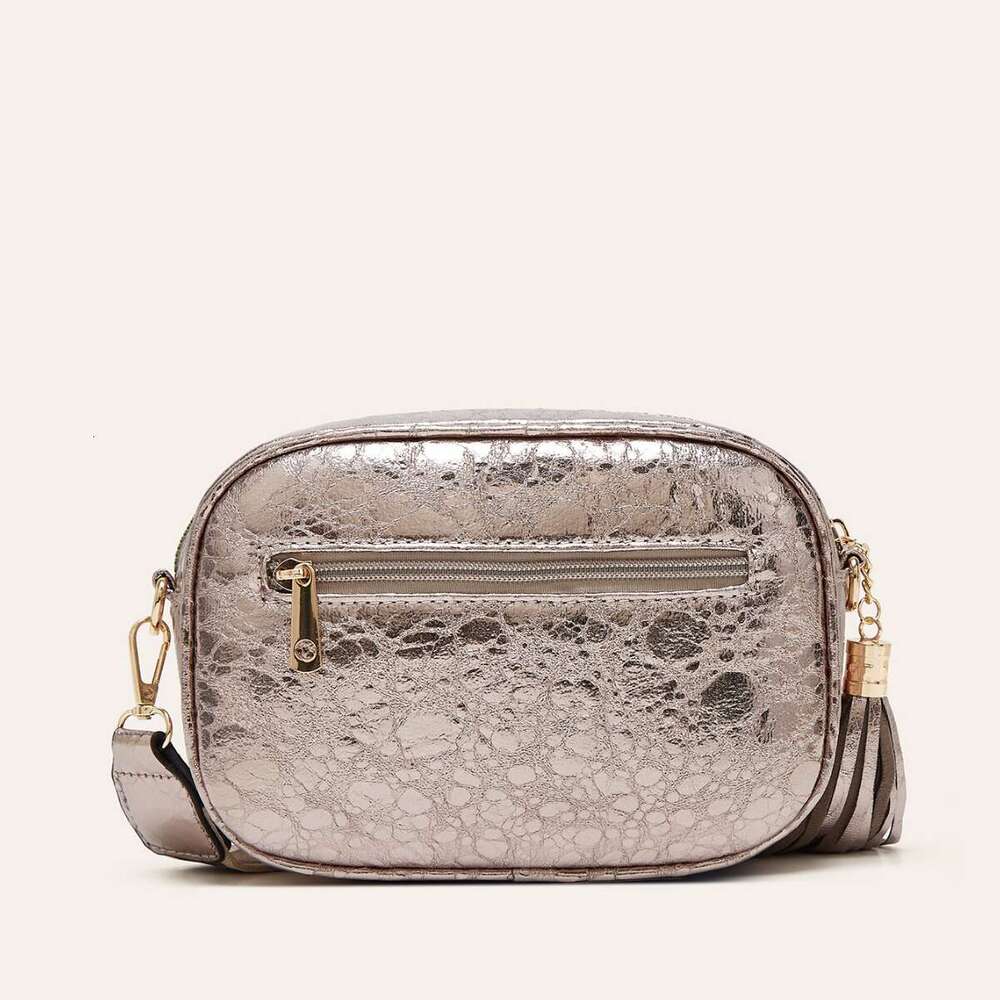 Small Niche Design Shoulder For Women, Spring/Summer New Collection, High-End, Fashionable, Versatile, Daily Casual Diagonal Cross Bag B2