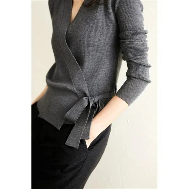 2024 Spring And Autumn Comfortable Fashion Elegant Womens Knitted Cardigan Long Sleeved Loose Ladies Bottom Shirt 250109Z