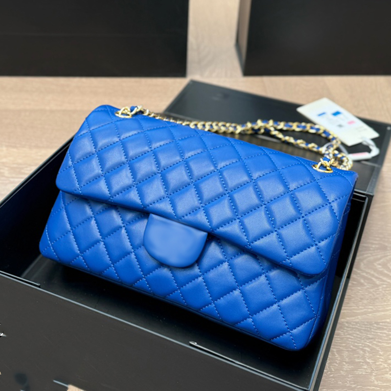 Cf Designer Womenshoulder Bag Leather Flap Gold Hardware Metal Buckle Matelasse Chain Hand-Held Crossbody Bag Gingham Makeup Shopping Bags Dinner Bags 25cm 9 Color