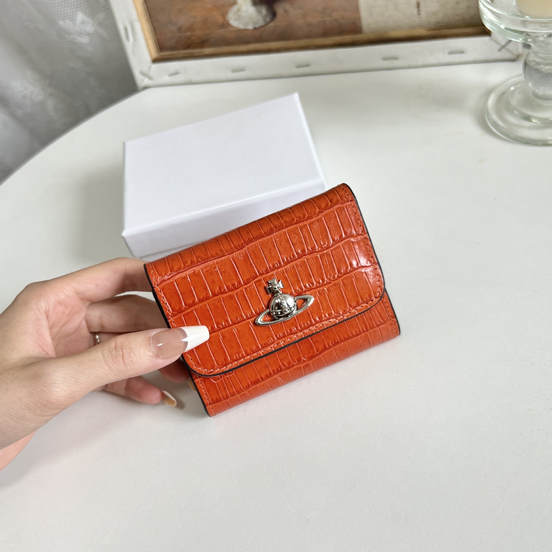 Free Shipping New Women's High-end Genuine Leather Wallet With Glossy Patent Leather High-end High-quality Card Clip Armpit Bag