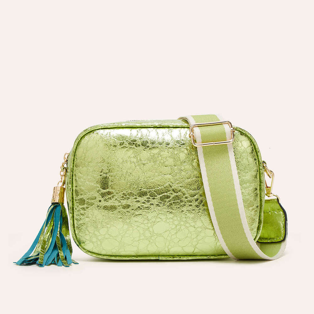 Small Niche Design Shoulder For Women, Spring/Summer New Collection, High-End, Fashionable, Versatile, Daily Casual Diagonal Cross Bag B2