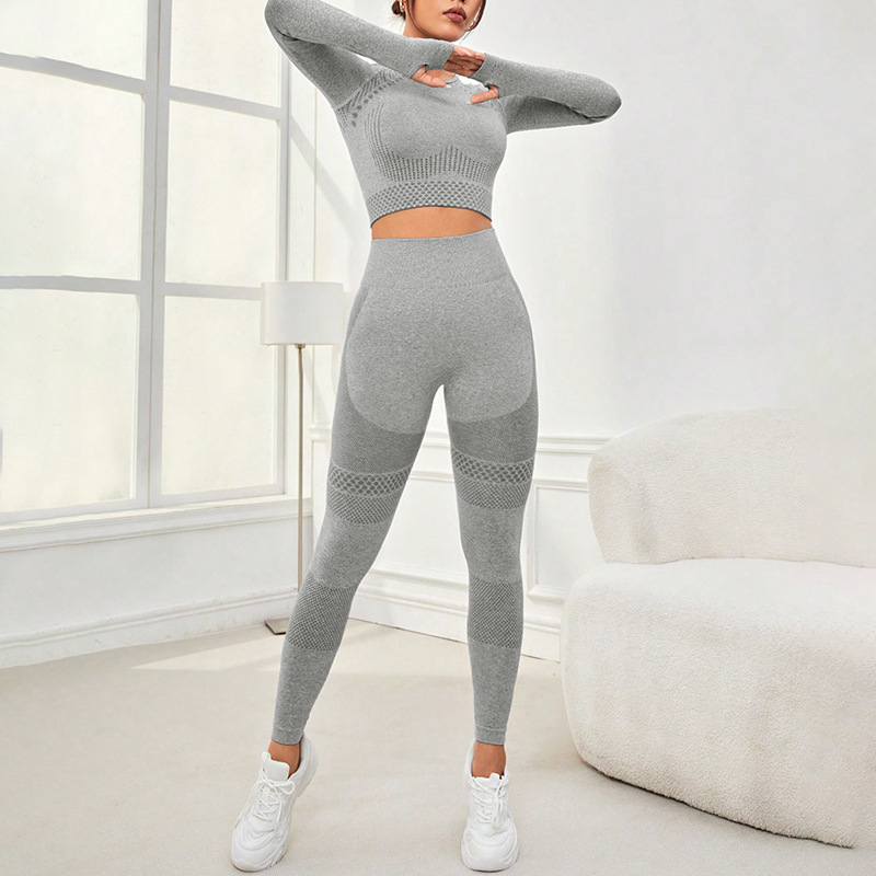European and American designer women's high-end seamless yoga suit long sleeved peach hip casual pants versatile sports suit fitness suit