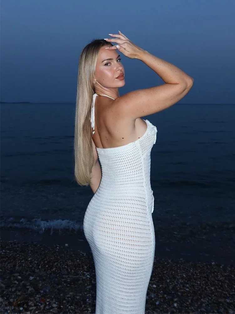 Basic Casual Dresses Womens Beach Dresses Sexy Backless Knitted Long Dress Star Crochet Maxi Dresses 2024 Summer Women Beach Wear H25121