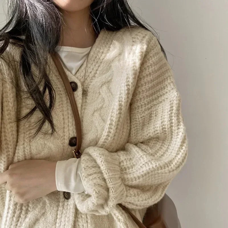 French Retro Twist Cardigan sweater Women Spring and Autumn Gentle Sle Lazy Loose V-neck All-Match Knitted Outerwear 250121