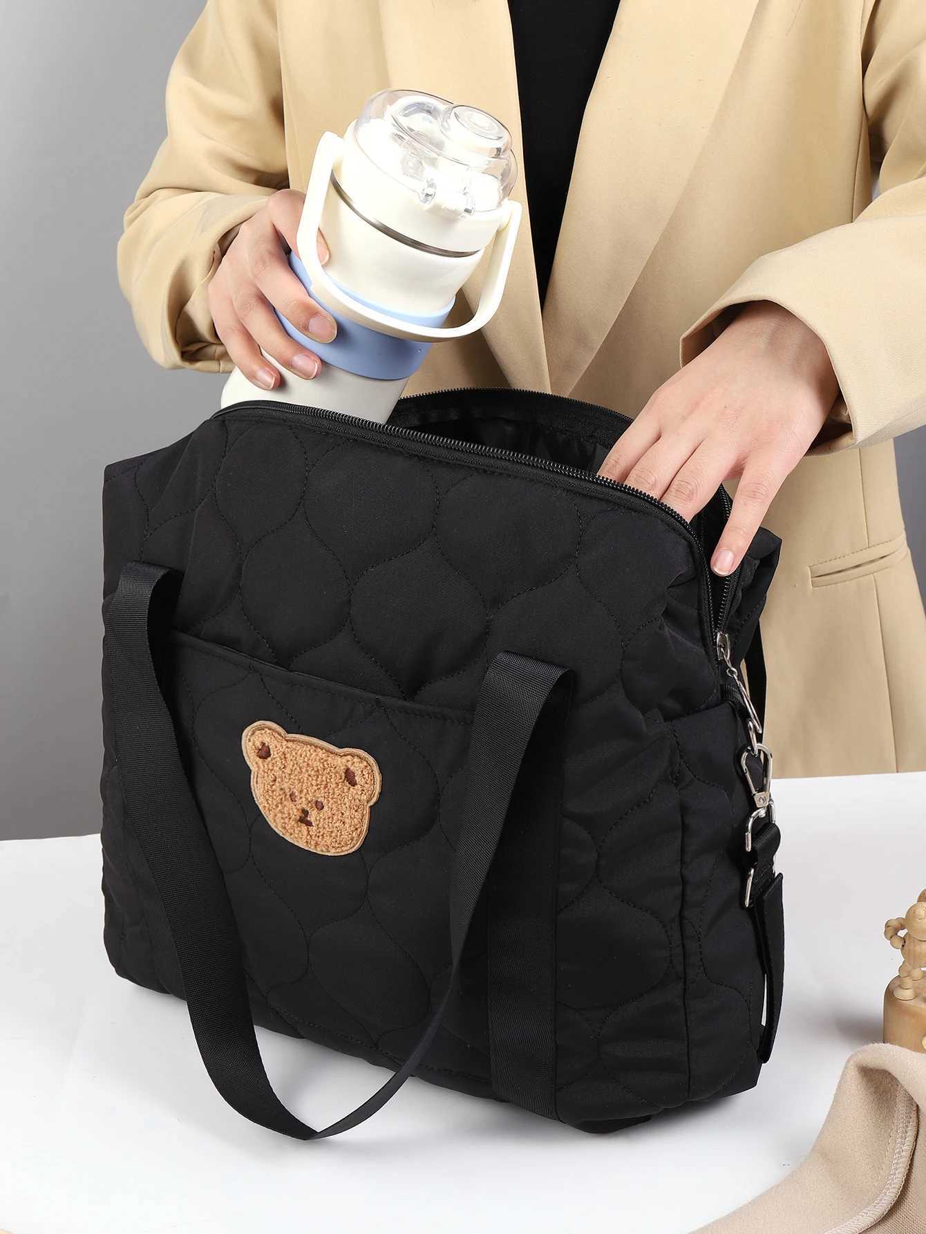 1 piece of hand-held changing bag mother-and-baby bag out-of-the-box portable storage bag trolley hanging bagC250326