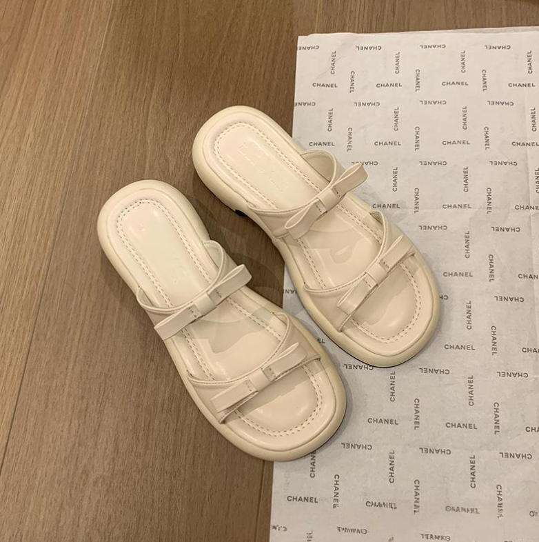Women Slippers Flat Bottom Fashion Bow Design Simple Style Design Sense Triple Black Beige Silver Free shipping