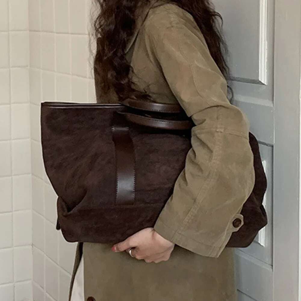 Large Capacity Suede Tote Vintage Designer Bags for Women 2025 Handbags Autumn and Winter Shoulder Bag Shopper Purses