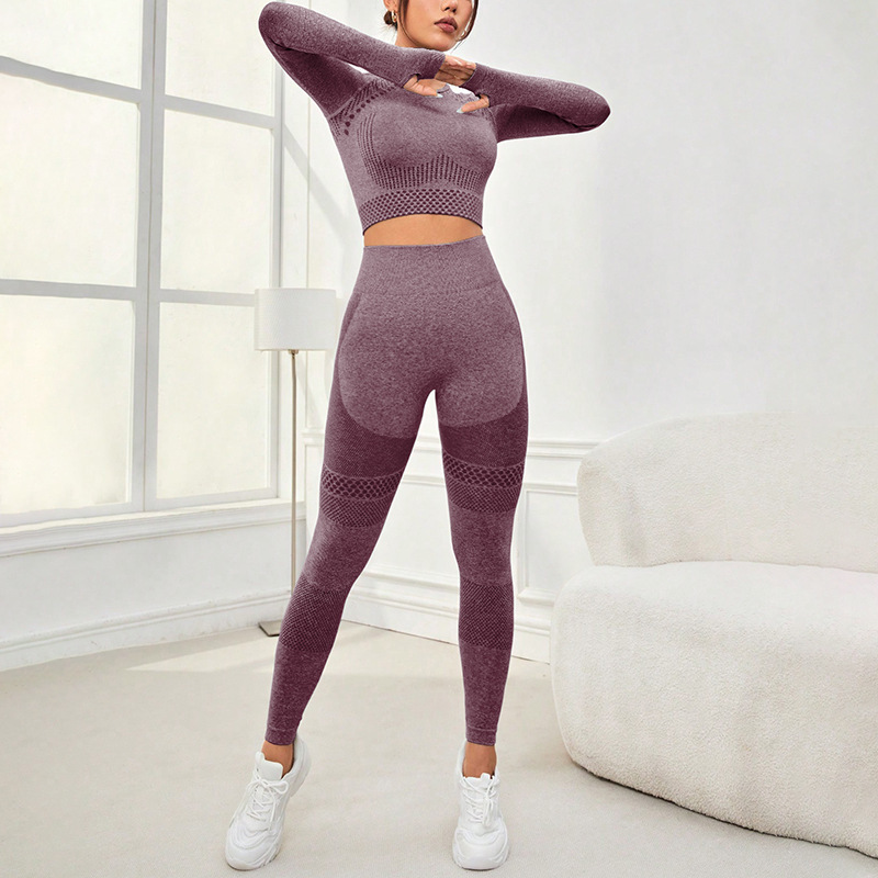 European and American designer women's high-end seamless yoga suit long sleeved peach hip casual pants versatile sports suit fitness suit