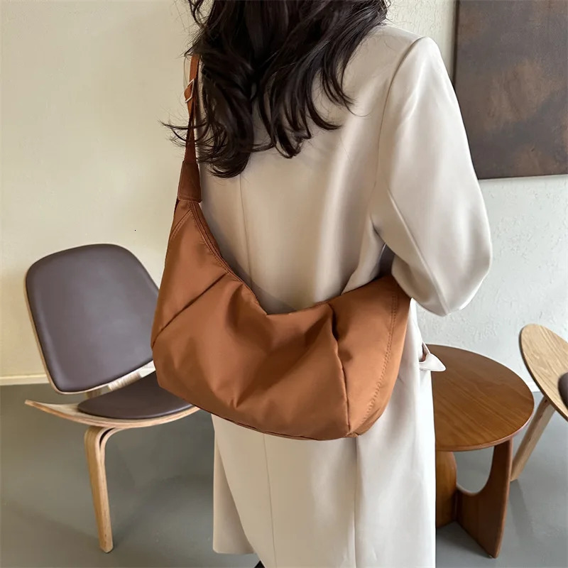 Casual Nylon Hobos Crossbody Bag for Women Shoulder Bag Large Capacity Messenger Bag Lady Travel Shopper Tote Trend Dumpling Bag 250214