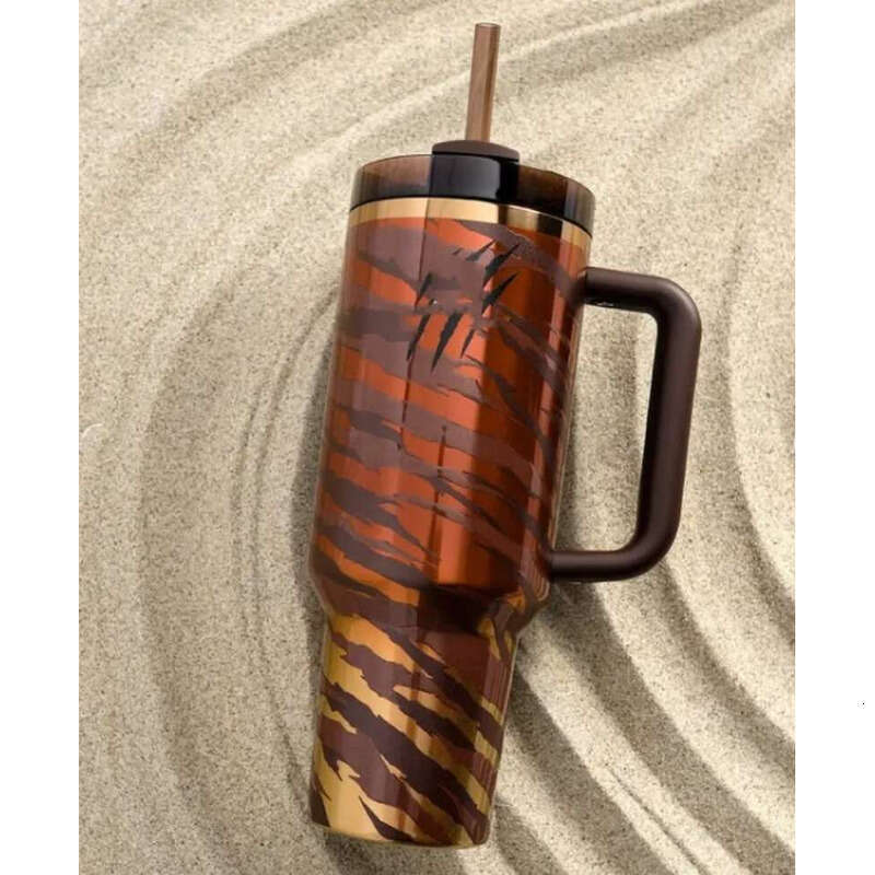 Stock US 14Oz 40Oz TUMBLER Love Shack Fancy Christmas Limited Mug Valentines Day 2025 Ruby Red Sweet Hearts Gift Midnight Glitz Cups