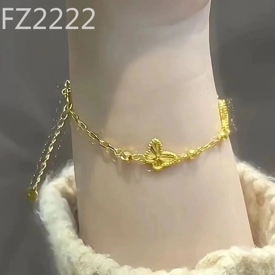 Super flash butterfly bracelet womens simple and beautiful fashion exquisite jewelry 250110