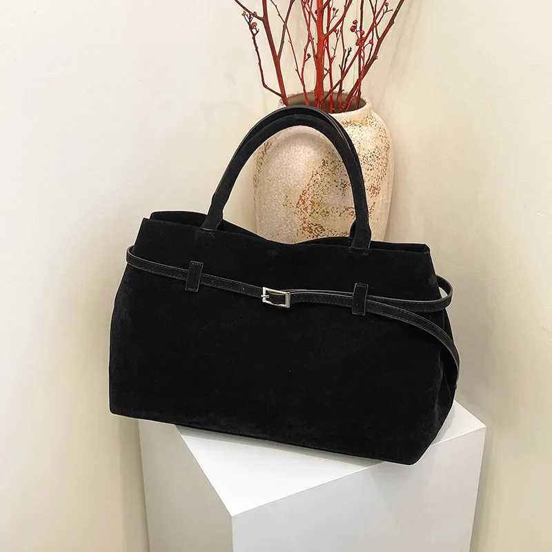 Woman Bags Faux Suede Brown Totes Gold Buckle Shoulder Bag FAshion Handbag Design Large Capacity Retro Commuter Bag T250118