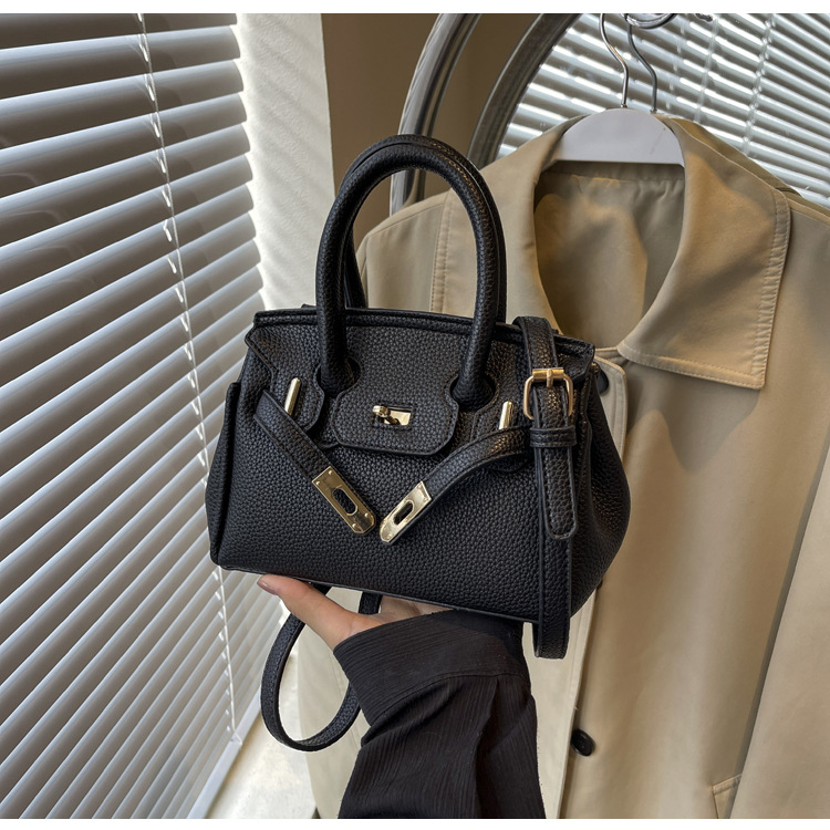 Free shipping new designer Shoulder Bags For womans ladies flap fashion handbag sanding square crossbody bucket bag