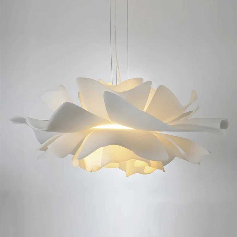Postmodern Designer Pendant Light White Flower LED Hanging Lamp for Bedroom Restaurant Bar Store Lighting Indoor Petal Decor Z250120