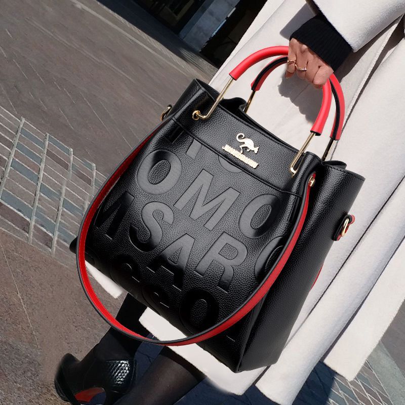 2023 Cross-Border Foreign Trade Crossbody Large Capacity Net Red The Same Paragraph Shoulder Bag Women's Bags