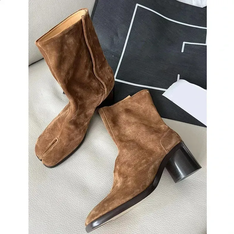 2024 Autumn Winter Soft Leather Split Toe Tabi Womens Ankle Fashion High Heels Thick Shoes Short Boots 240930 250213