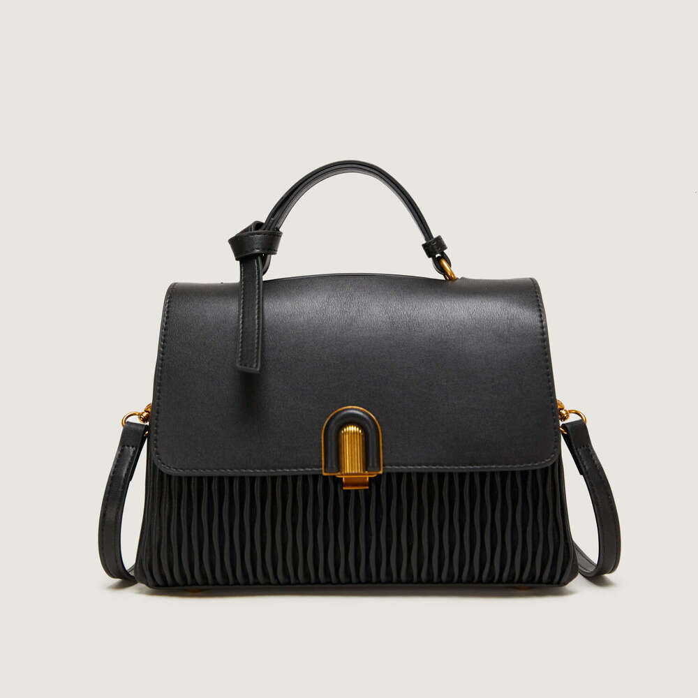 Women's Bags Shoulder autumn and winter new fashionable pleated large capacity women's temperament soft leather crossbody bag women