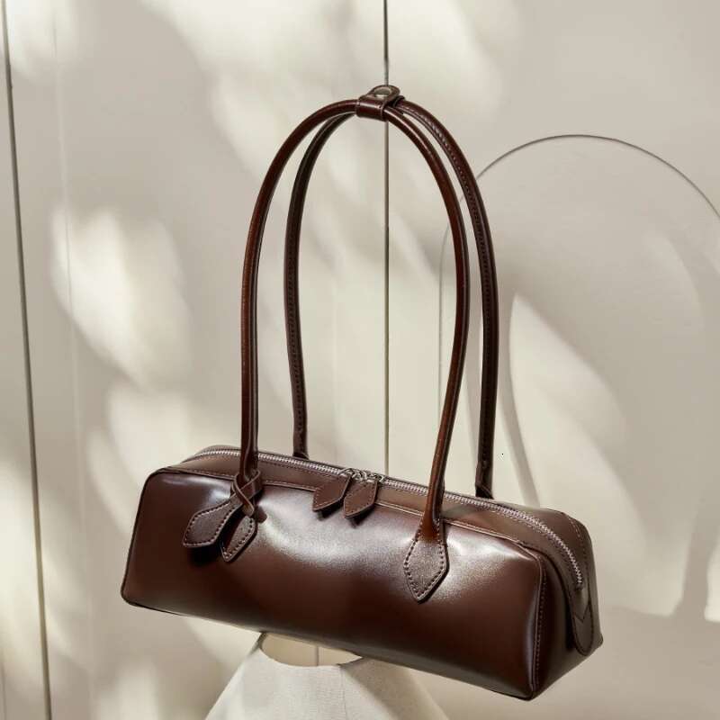 Women's Leather New Fashion Niche Design Shoulder Large Capacity Cowhide Armpit Long Strip Red Baguette Bag For Women