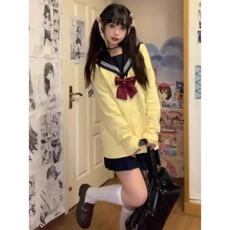 Yellow Knitted Cardigan Coat Womens Autumn/Winter Knitted Sweater Anime Yellow Coat Long Sleeve Sweater V-neck Cardigan 250121