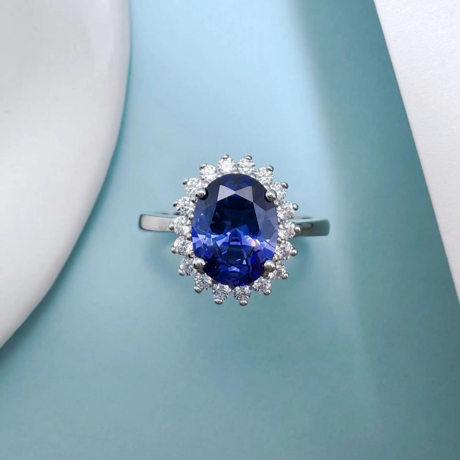 Womens PT950 platinum ring sapphire 2 carat diamond European and American simple temperament AU750 250118
