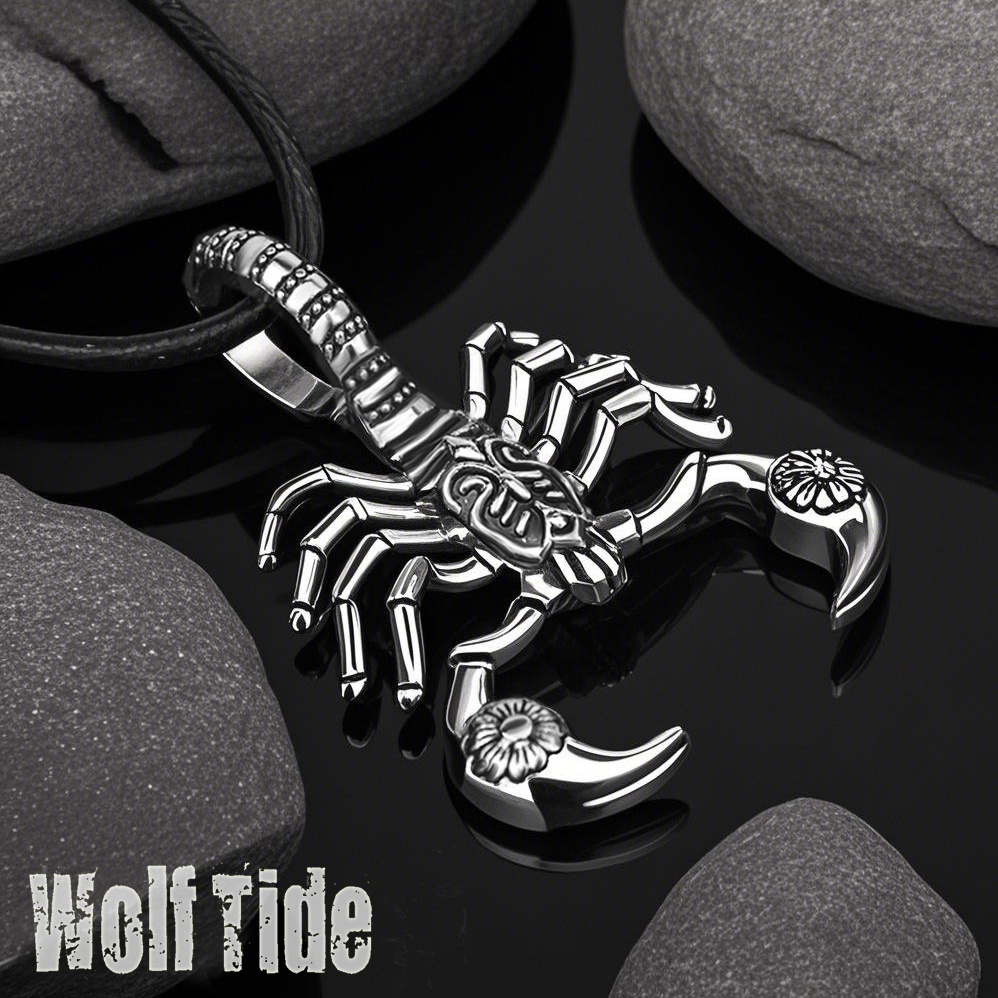 Wolf Tide 2025 Mens New Exaggerated Scorpion King Pendant Necklace Accessories Personalized Antique Silver Plated Collar Chain Collar For Men Jewelry 