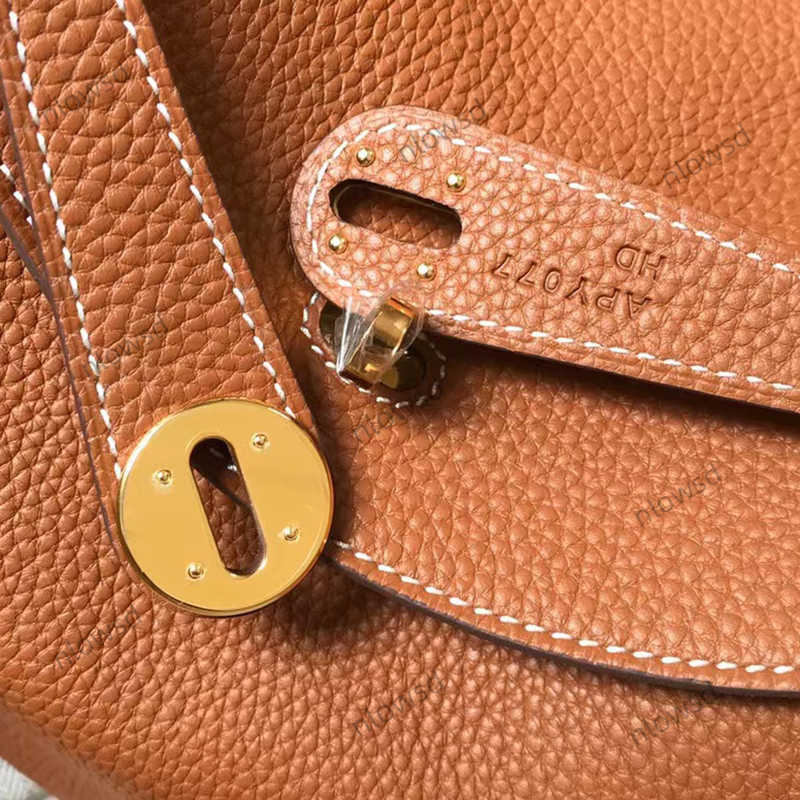 10A Retro Mirror Quality Designer Diagonal package Bag Women Purse doctor Bags Handmade Handbags Classic Fashion T Leather retro portabl