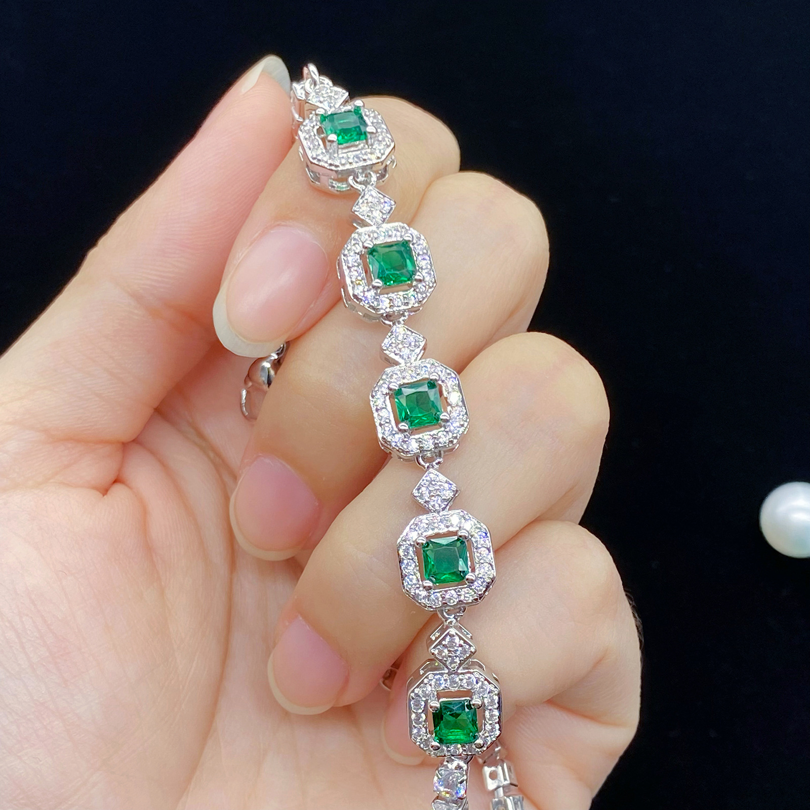 2025 Ins Top Sell Wedding Bracelet Luxury Jewelry 925 Sterling Silver Gold Fill Princess Corlorful 5A Cubic Zircon CZ Diamond Gemstones Party Women Ba
