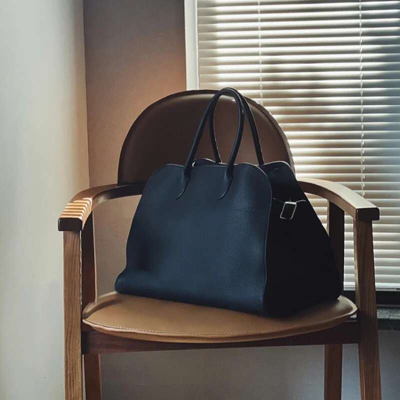 Large Capacity Handbag, Simple Business Briefcase, Women's Handbag For Work And Travel