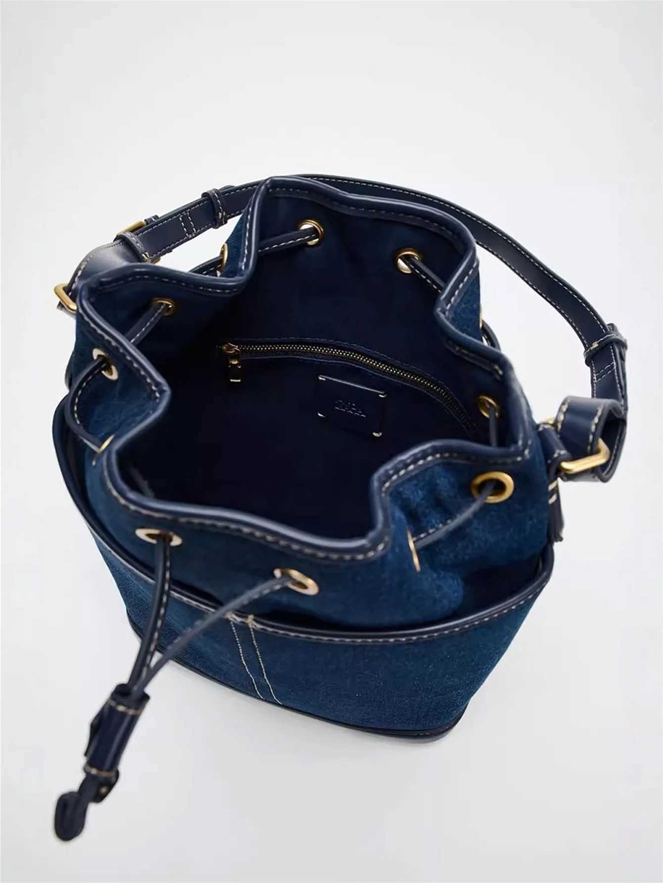 2024 Autumn/Winter new denim hand bill shoulder bag Fashion canvas bucket bag Y250121