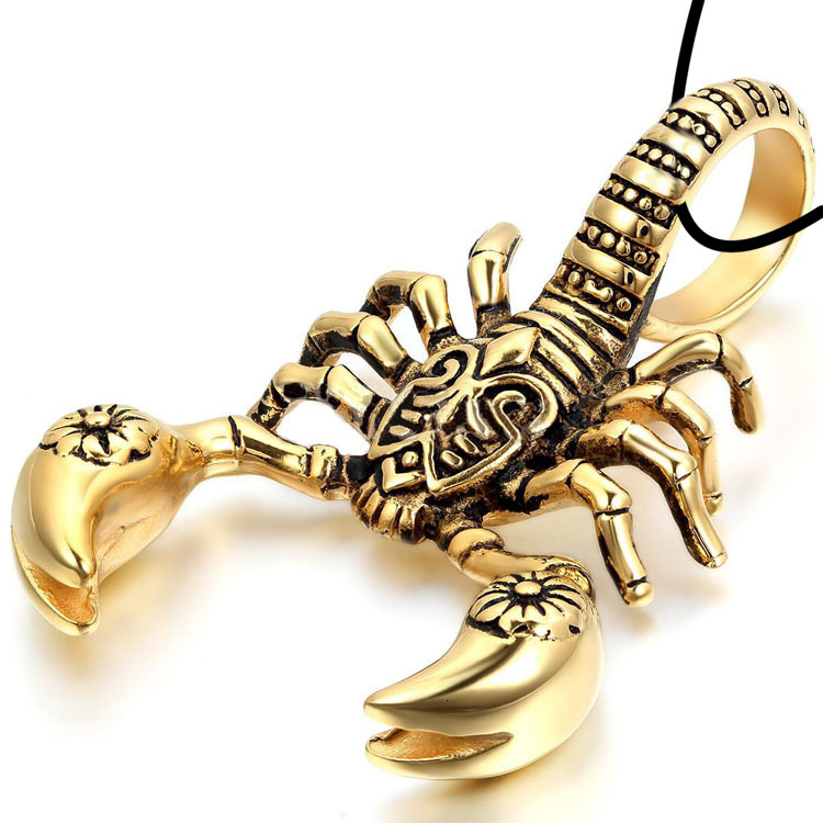 Wolf Tide 2025 Mens New Exaggerated Scorpion King Pendant Necklace Accessories Personalized Antique Silver Plated Collar Chain Collar For Men Jewelry 