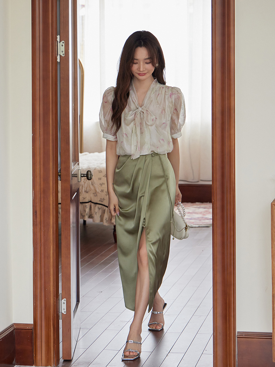 K2390 Elegant acetate skirt summer high-end temperament versatile medium-length satin hip skirt 82561