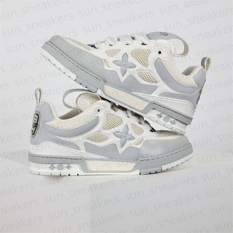 High quality skate trainers Sneakers Trainers Maxi Casual Runner Shoes Outdoor Tops Black White Blue Distressed Mid Top Platform handmade designer shoes F232