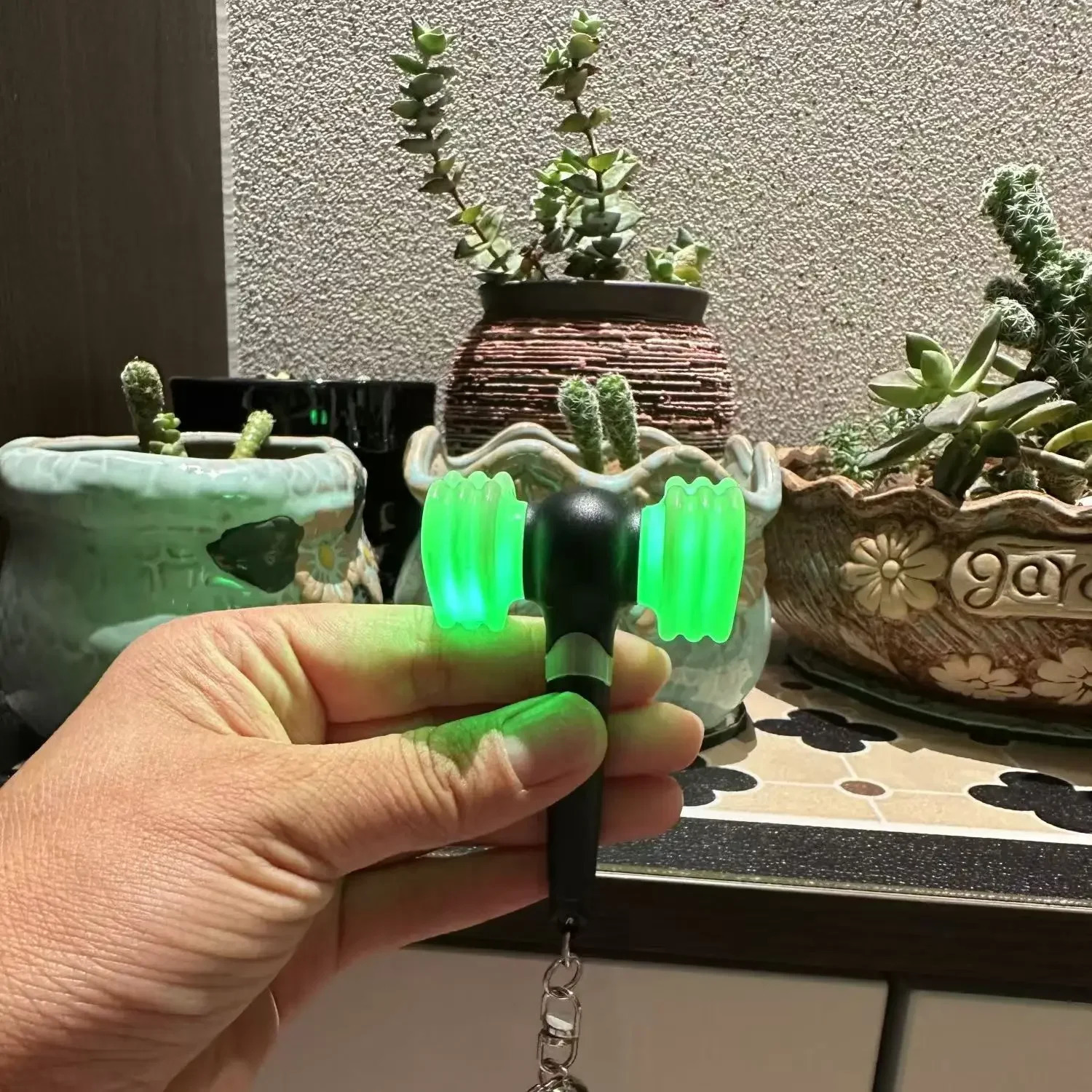 Kpop Idol Group Lightstick Keychain Mini Light Stick Lamp Pendant Key Chain Fans Collection Gifts Car Key Jewelry Key Ring 250121