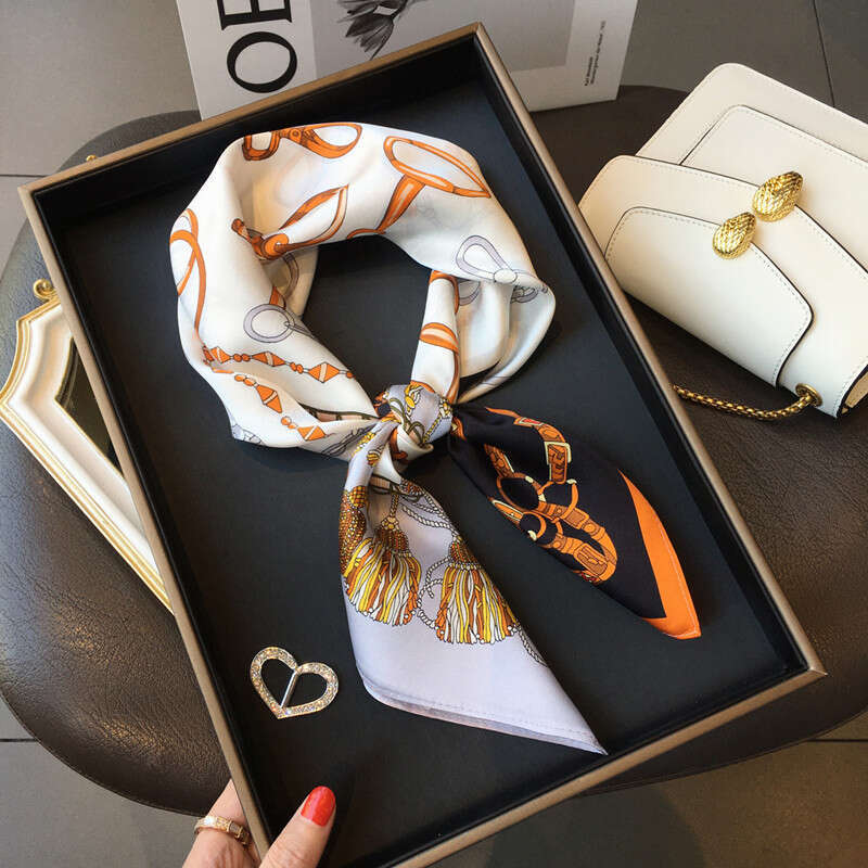 Scarves, high-end black and white striped prints, simulated silk 70 small square scarves, Instagram style, minimalist gift box scarves