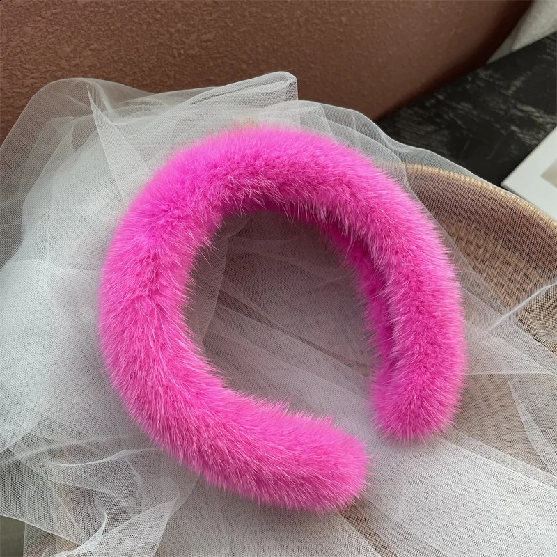 Women winter 100% Real Mink Fur Headbands High Quality Real Fur Hair Band Lady Fashion Hair Hoop Furry Gift 250805