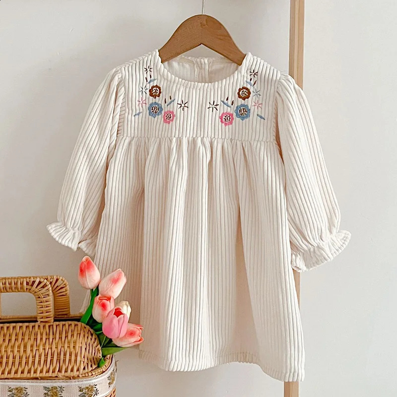 Spring Autumn Kids Baby Girls Long Sleeve Sweet Embroider Princess Dress Casual Baby Girls Dress Children Clothes Dress 250120