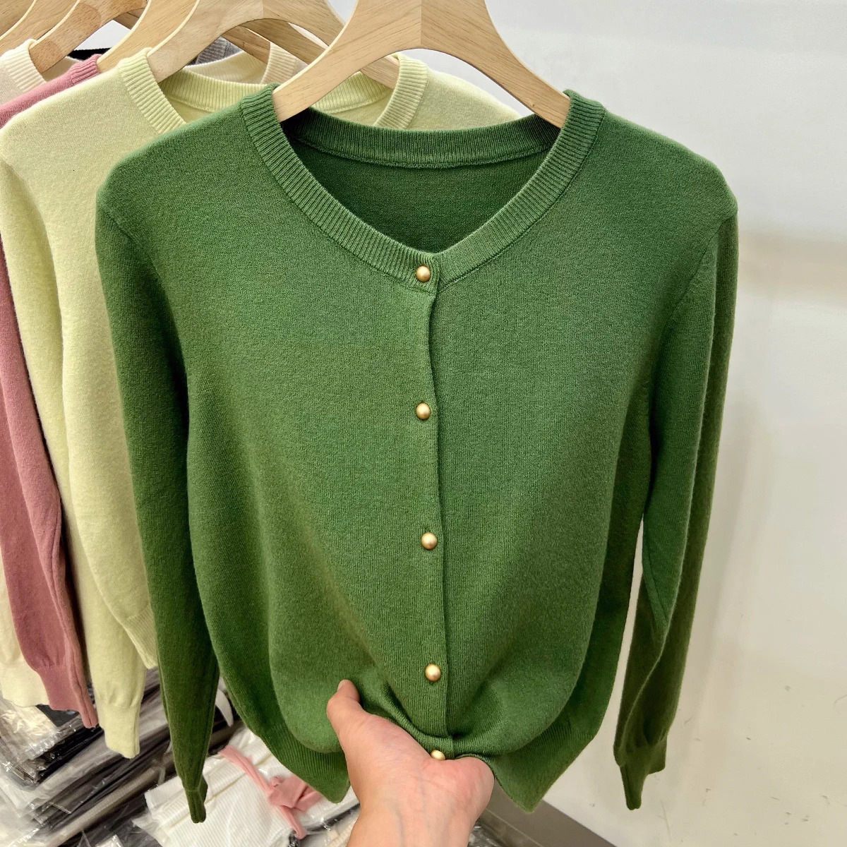 Long Sleeve Sweater Cardigans Autumn Winter ONeck Knitted Women Tops Knitwear Clothing Fashion JJ01 250109Z