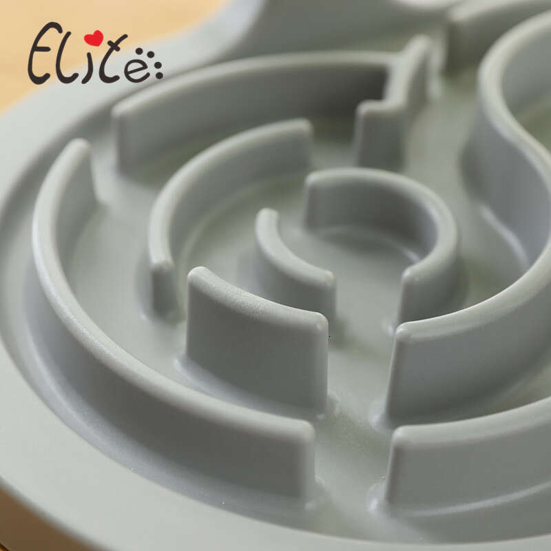 Roller - type Pet Treat Dispenser, a Universal Fun Toy for Dogs and Cats. Slow - feeding to Prevent Choking, Promoting Health.