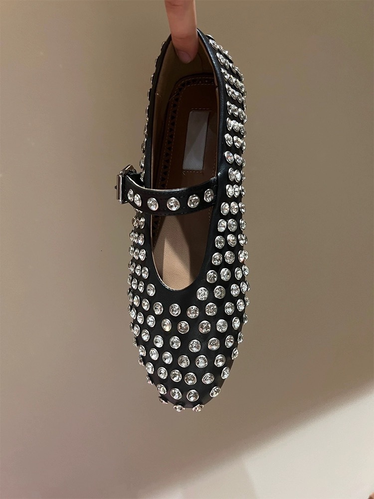 High Edition 2024 New Genuine Leather Round Head Water Dia Rivet Mary Jane Single Women's Flat Bottom Comfortable Ballet Dance Shoes 250305