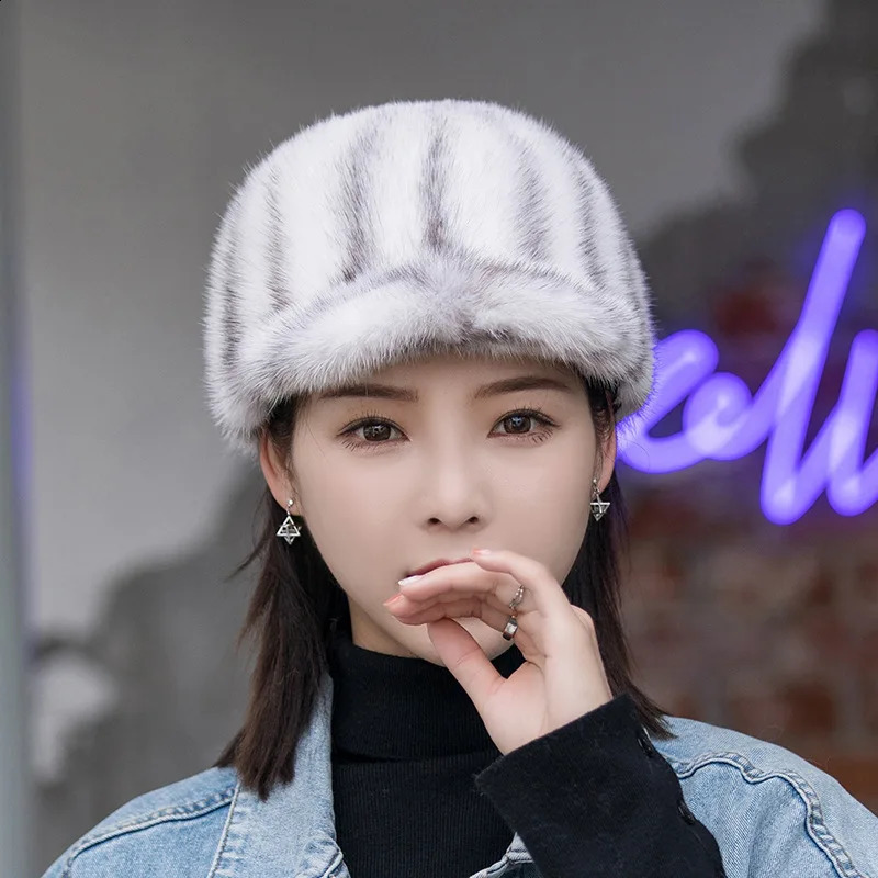 Real Mink Fur Hat Winter Women Keep Warm 100% Genuine Mink Fur Hats Natural Quality Female Fashion Mink Fur Cap Lady Outdoor Cap 250120