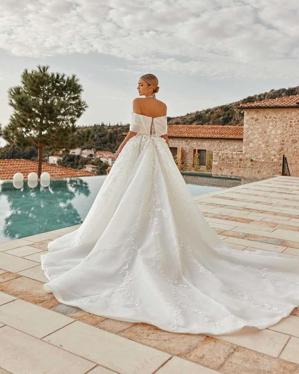 Fashion Mermaid Wedding Dresses For Women Off Shoulder Sleeveless Gown Appliques See Through Detachable Train Customized Dress