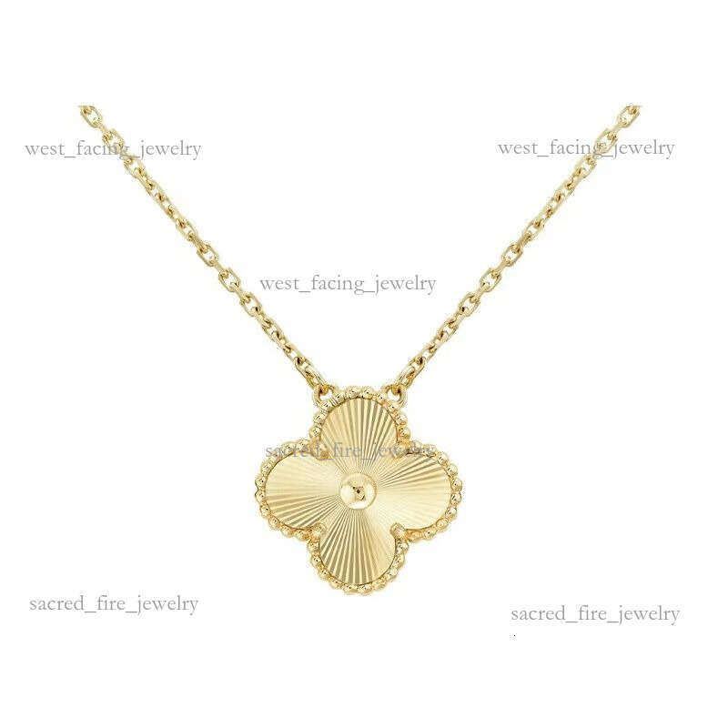 clover necklace Clover Bracelet New Four Leaf Clover Necklace Women 925 Sterling Silver Plated 18K Rose Gold White Shell Pendant Clover Bracelet Designer 75E
