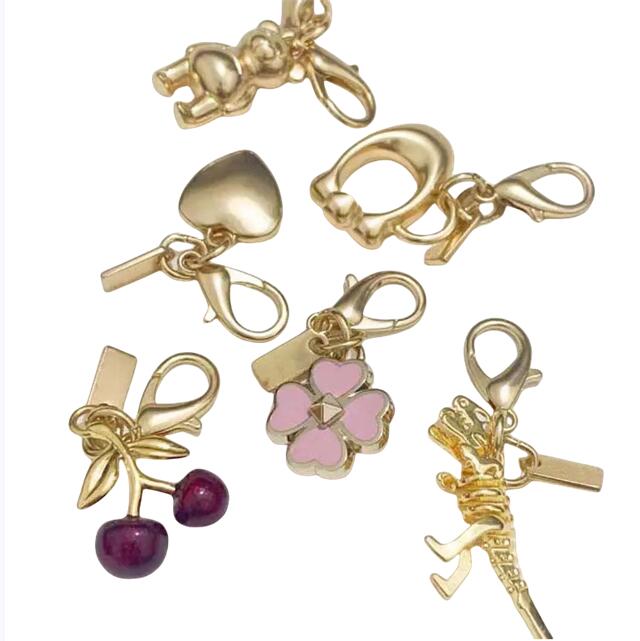 Designer Keys Bag Charm Fashion Co Womens Keychain Vintage Cool Cherry Pattern Refreshing Style Ring Keyring Hangings key chain women Lanyards dhgate