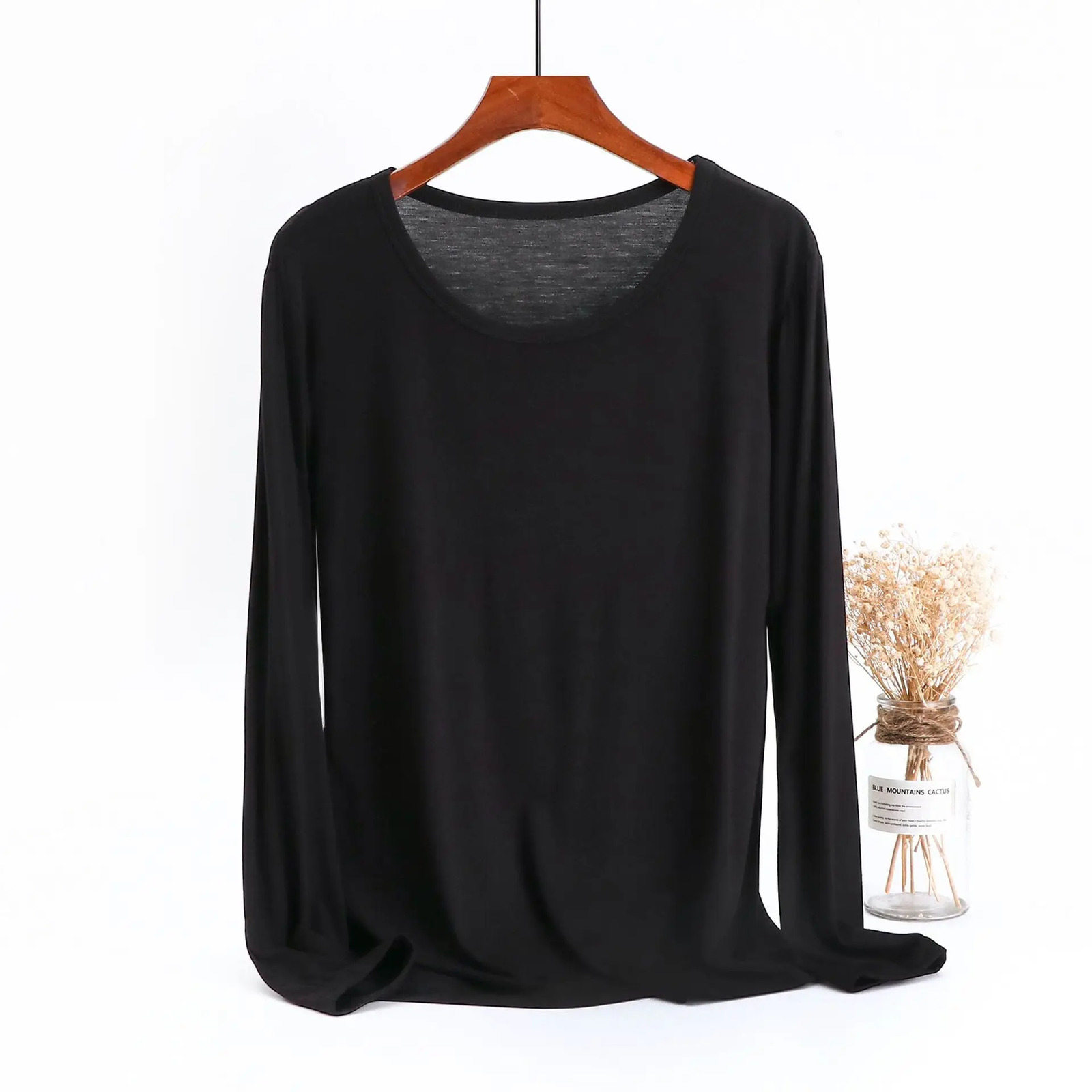 Womens round-neck loose top fattening fat MM large-size long-sleeved inner T-shirt spring and summer undershirt simple 250122