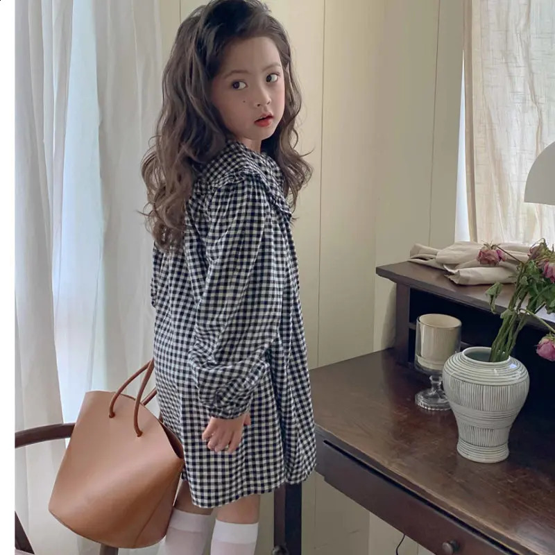 Girls Dress big collar cherry plaid dress princess Dress spring and autumn style Clothes 250120
