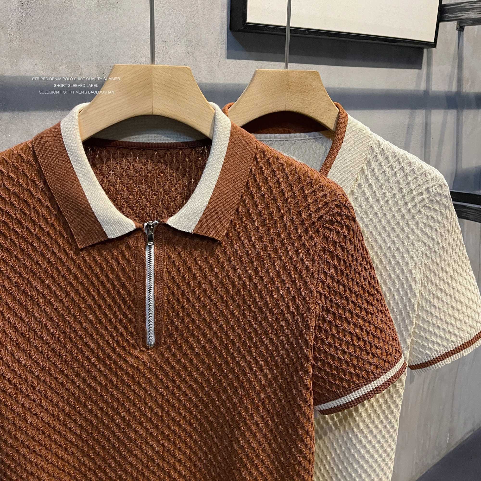 2023 Mens Casual V-Neck Knitted Jacquard Polo Shirt Solid Color Short Sleeve Solid Color Shirt Breathable Luxury Clothing B24 W250117